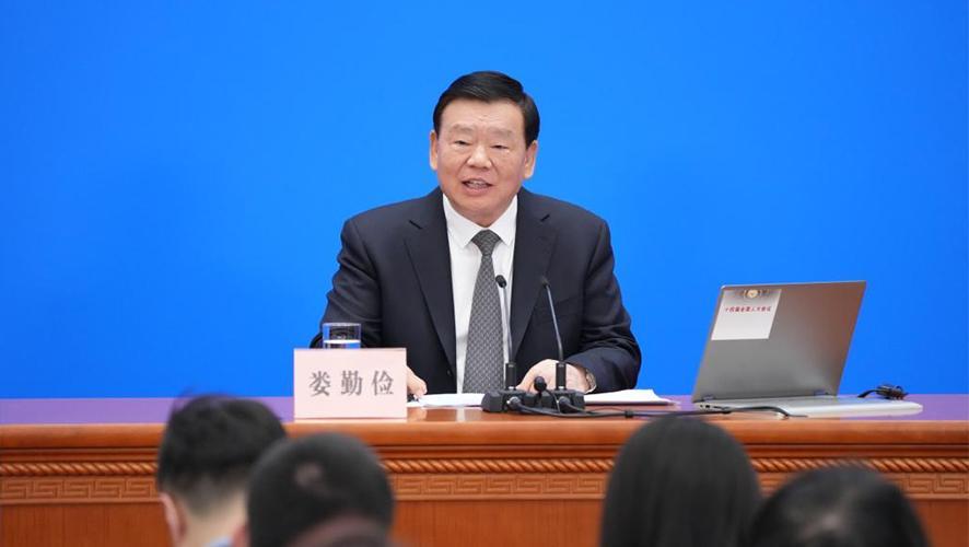 大会发言人娄勤俭就大会议程和人大工作相关问题回答中外记者提问