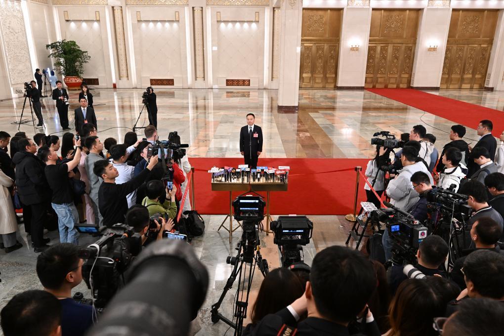 水利部部长李国英接受媒体采访